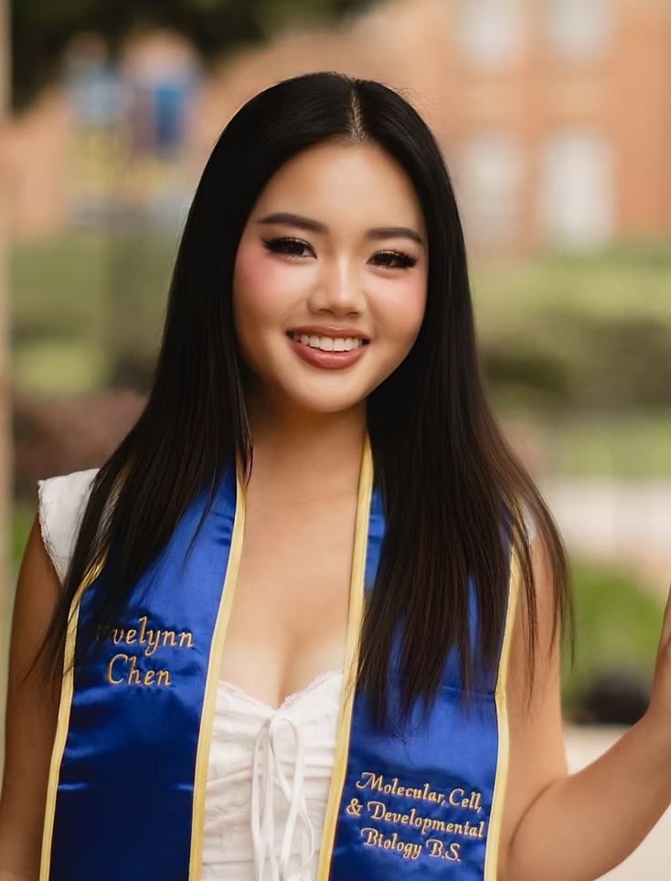 Evelynn Chen headshot